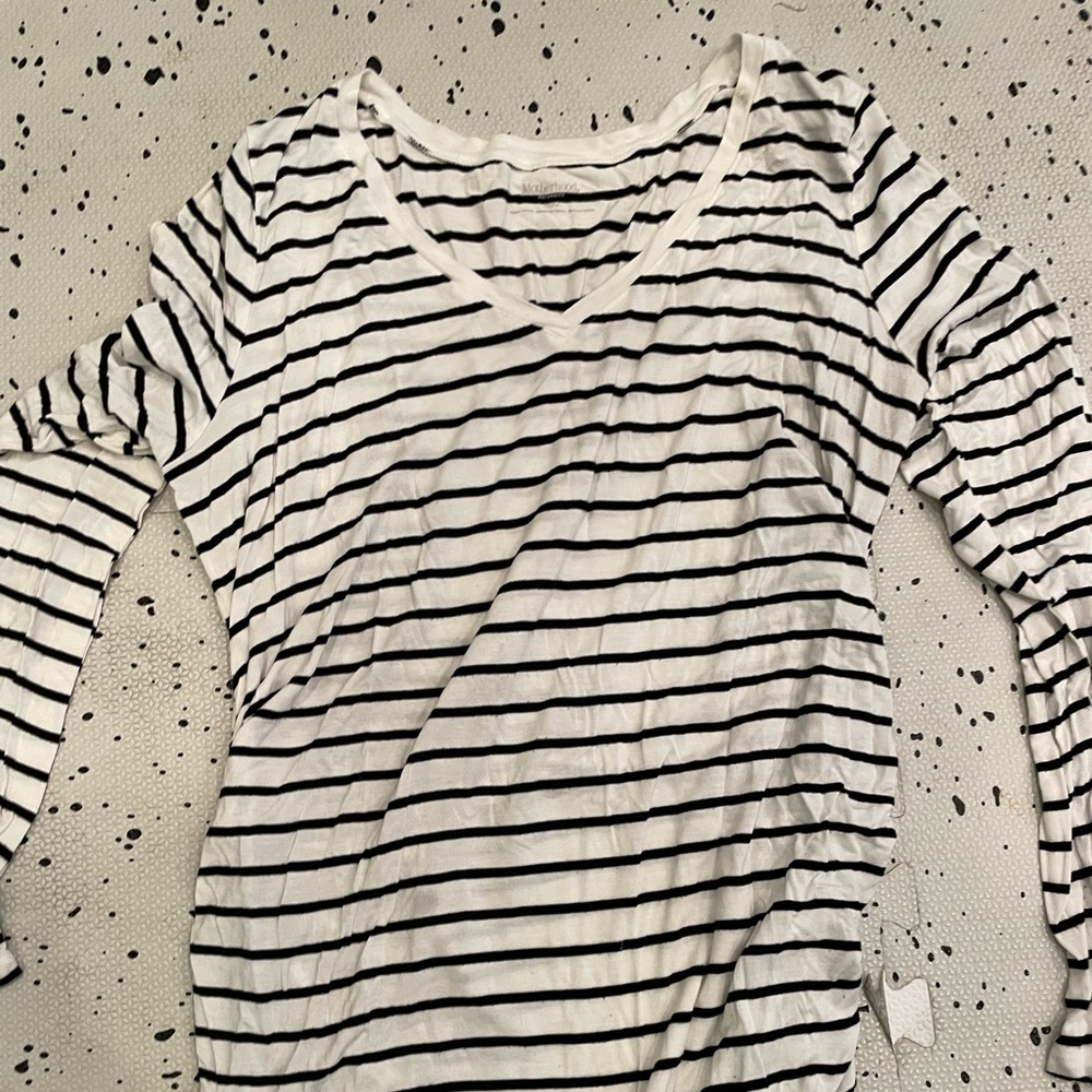 Motherhood Maternity Size L Shirt